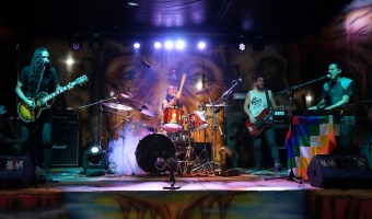 EL SUR GESELINO VIBR� AL RITMO DEL ROCK